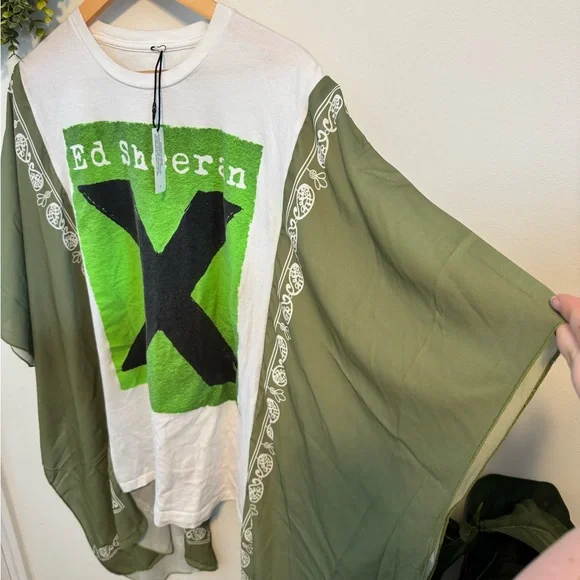 Reworked Ed Sheeran Concert Tee with Kimono Batwing Sleeves - Picture 3 of 6